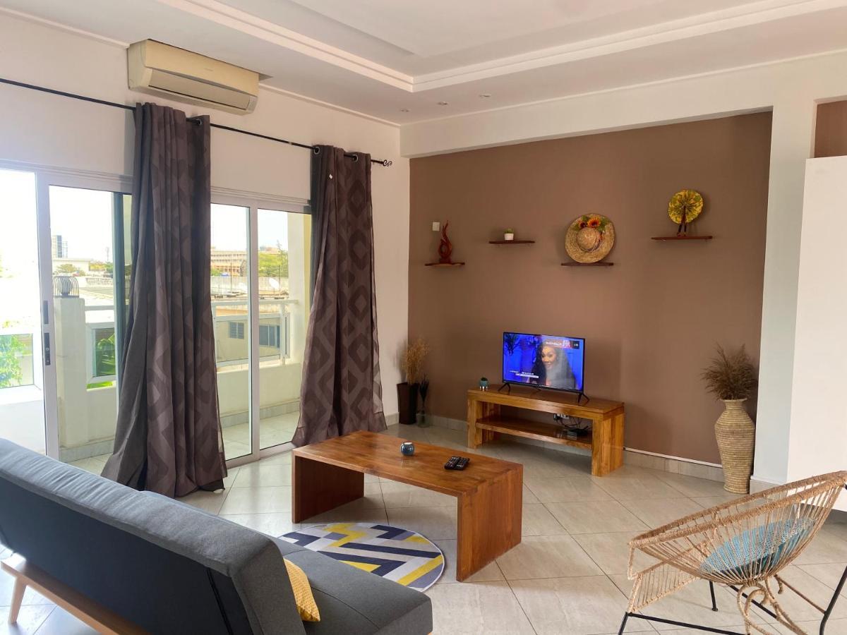 L'Oasis Guesthouse 코토누 외부 사진