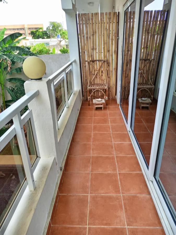 L'Oasis Guesthouse 코토누 외부 사진